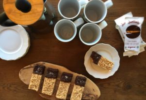 ALMOND BUTTER RICE CRISPY TREATS WITH DARK CHOCOLATE & SEA SALT